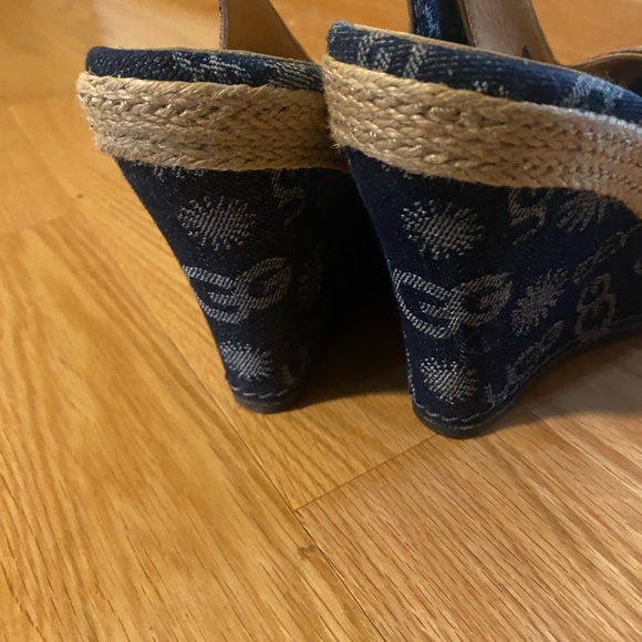 UGG Wedge / Espadrilles - Picture 4 of 5